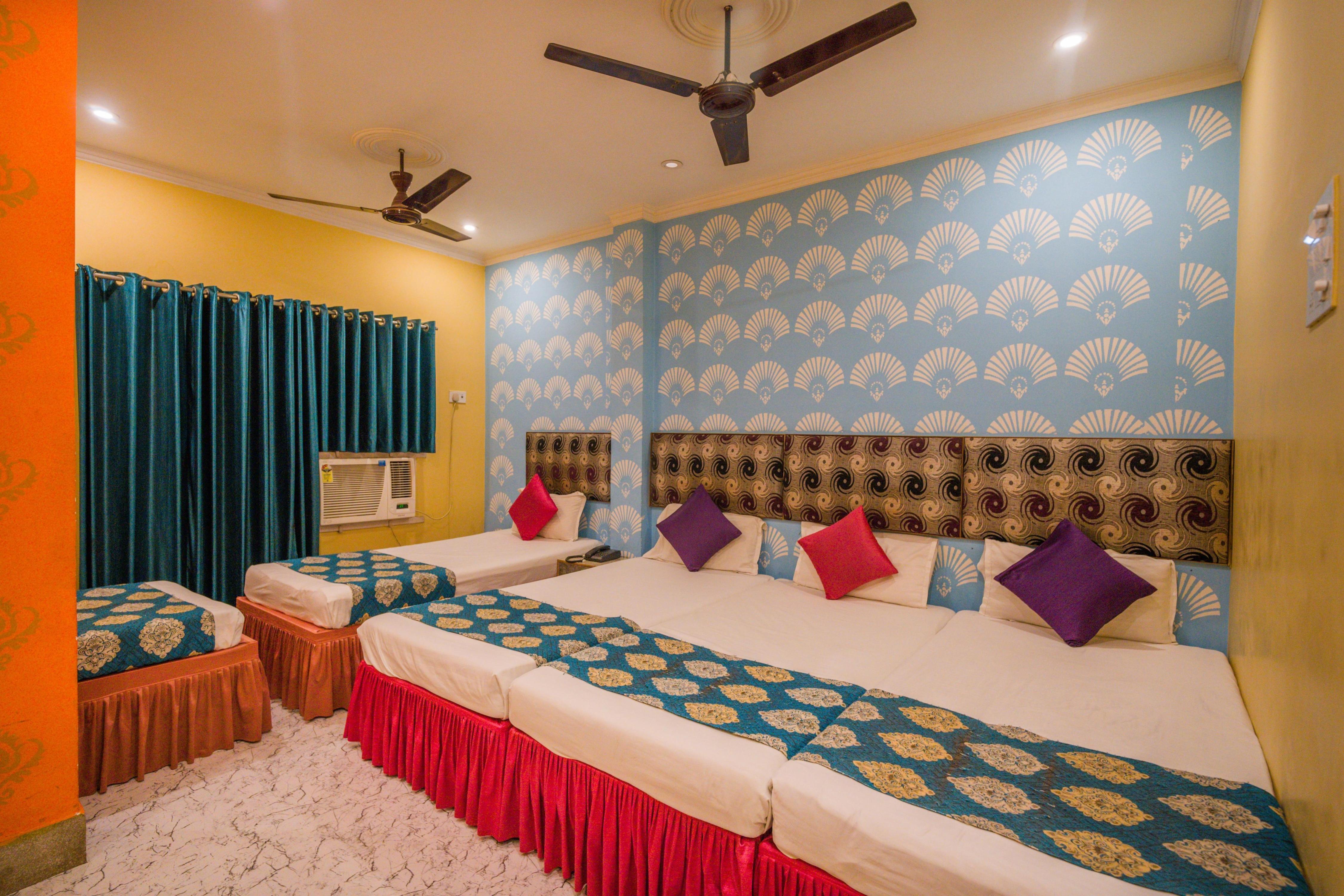 Hotel Samman Room Type - Air Conditioner Five Bedded Room