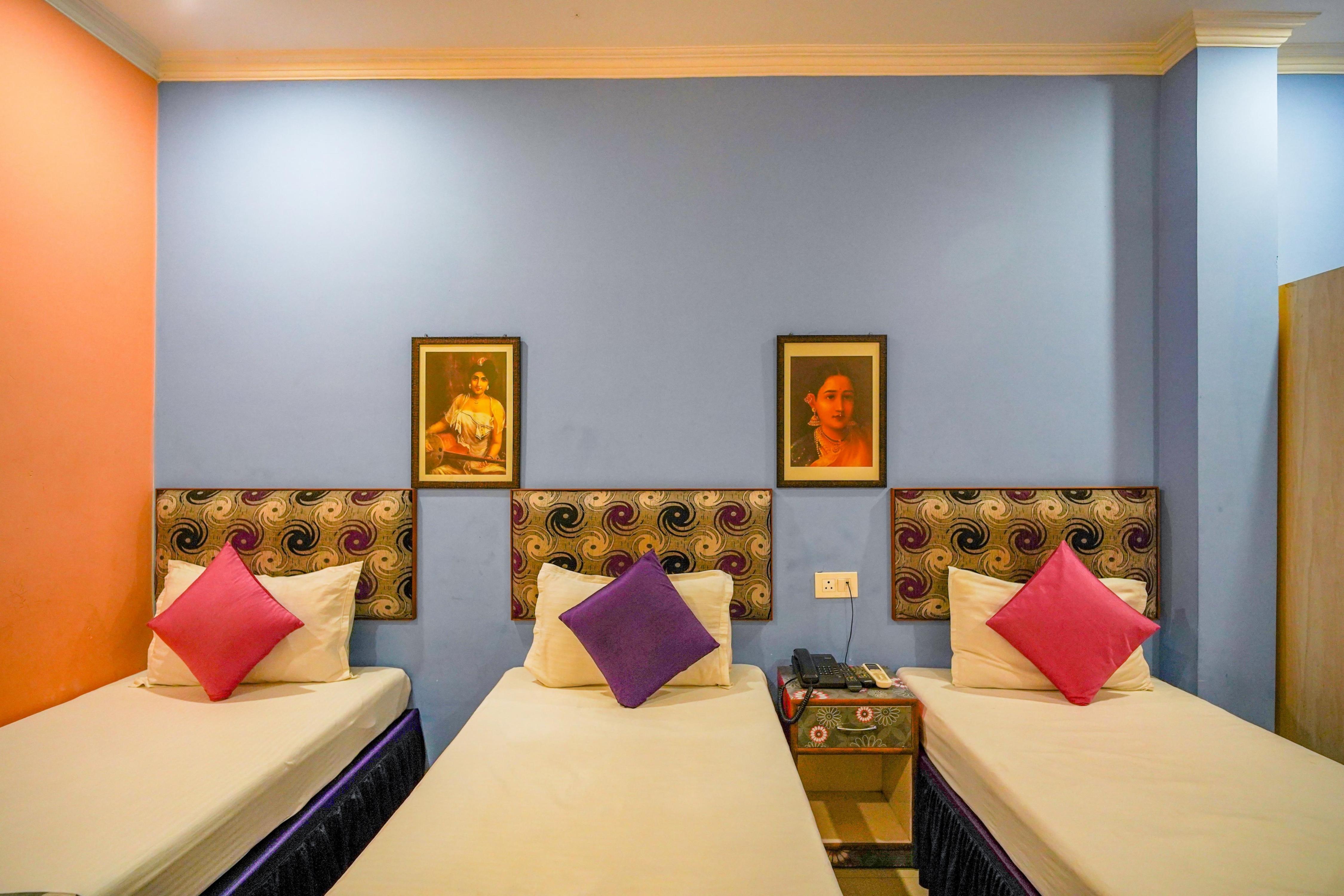 Hotel Samman Room Type - Air Conditioner Club Triple Room