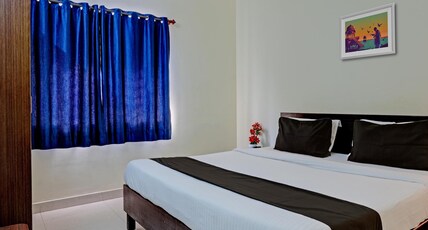 Hotel O New Shelton Suites Room Type - Deluxe
