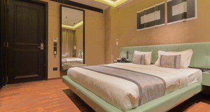 Radhe Upavan Resort Room Type - Executive Suite Room