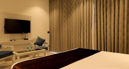 corbett paradise Room Type - Super Deluxe Room