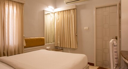 Aishwarya Residency Tiruvannamalai Room Type - Family Room