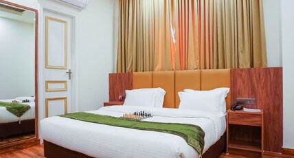 Hotel Evora,NSP-Near Punjabi Bagh Room Type - Deluxe Room with Work Desk Hotel Evora,NSP-Near Punjabi Bagh Room Type - Deluxe Room with Work Desk