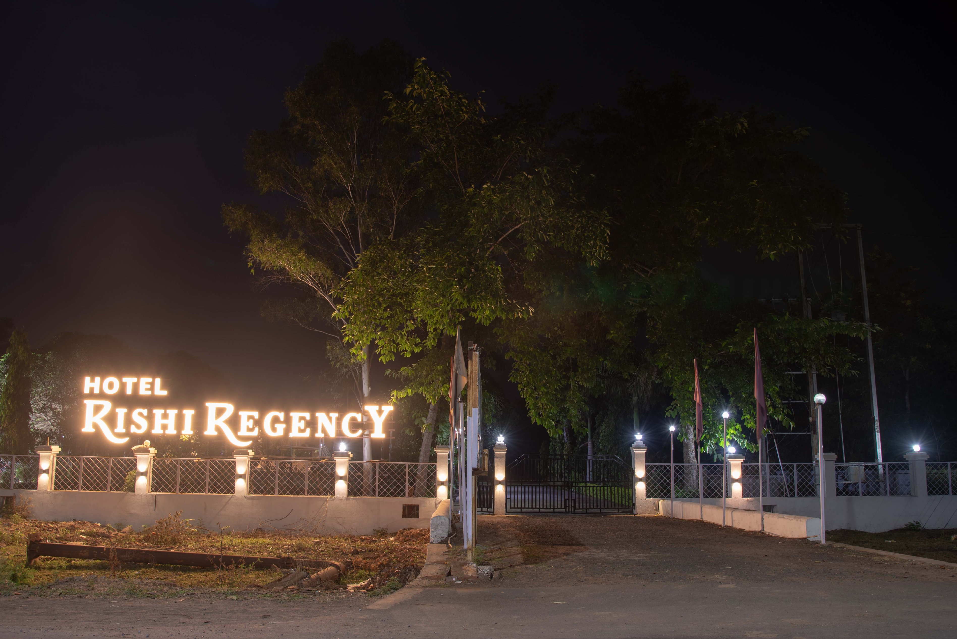 Hotel Rishi Regency - Tap to explore photos