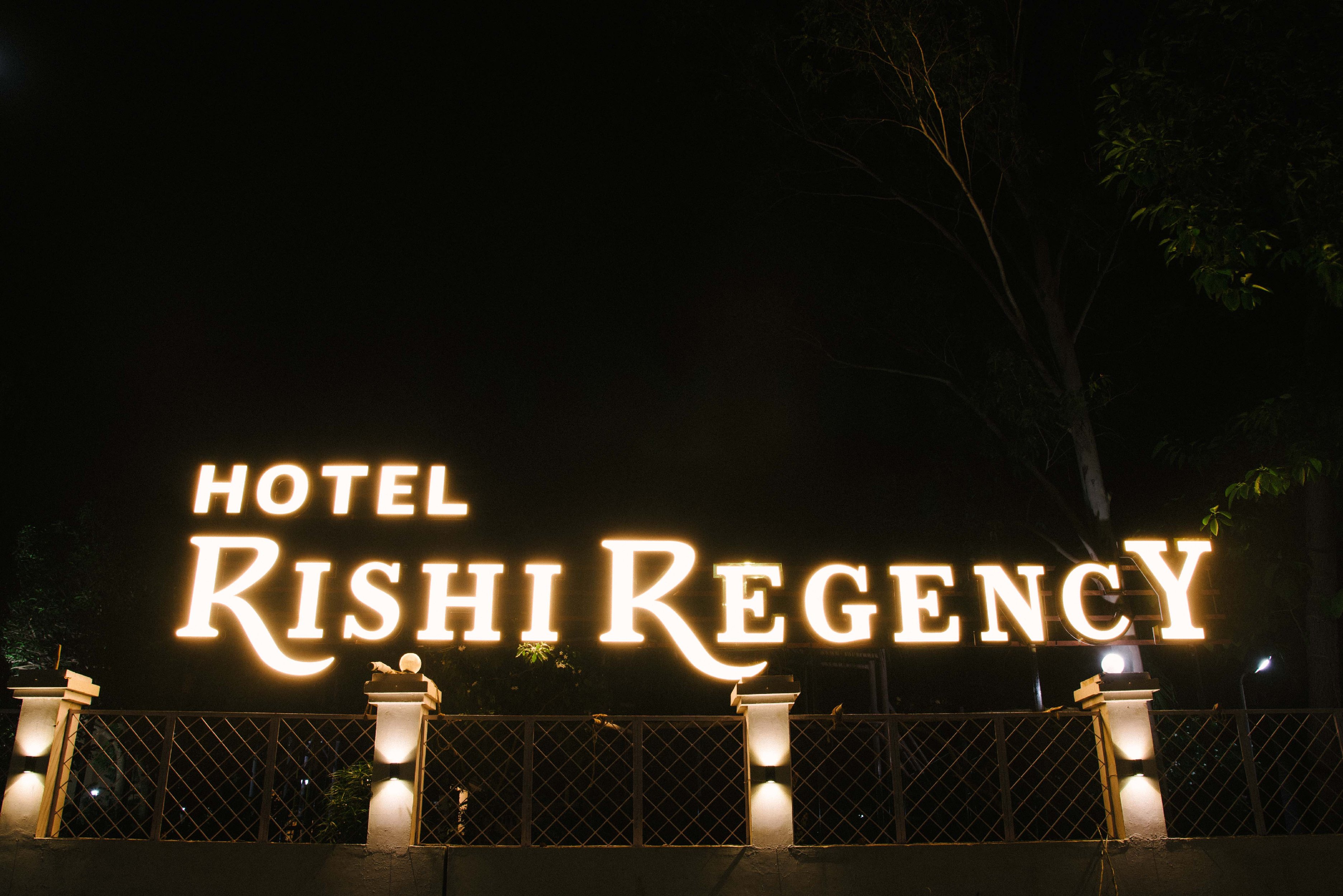 Hotel Rishi Regency