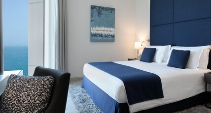 Centara West Bay Hotel & Residences Doha Room Type - Executive Two Bedroom Partial Seaview Residence