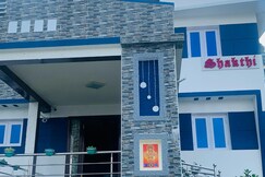 Shakthi Homestay | Rooms & Wi-FI, Kodaikanal