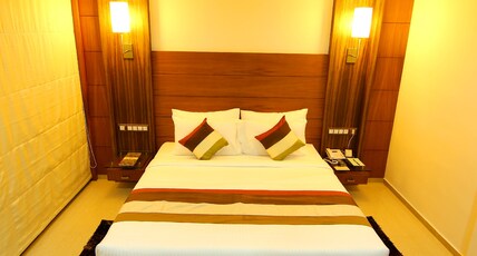 Hotel Hillway Park Room Type - Deluxe Room