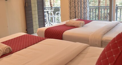 Eden Garden Hotel and Resort Room Type - Quadruple Room With Balcony 