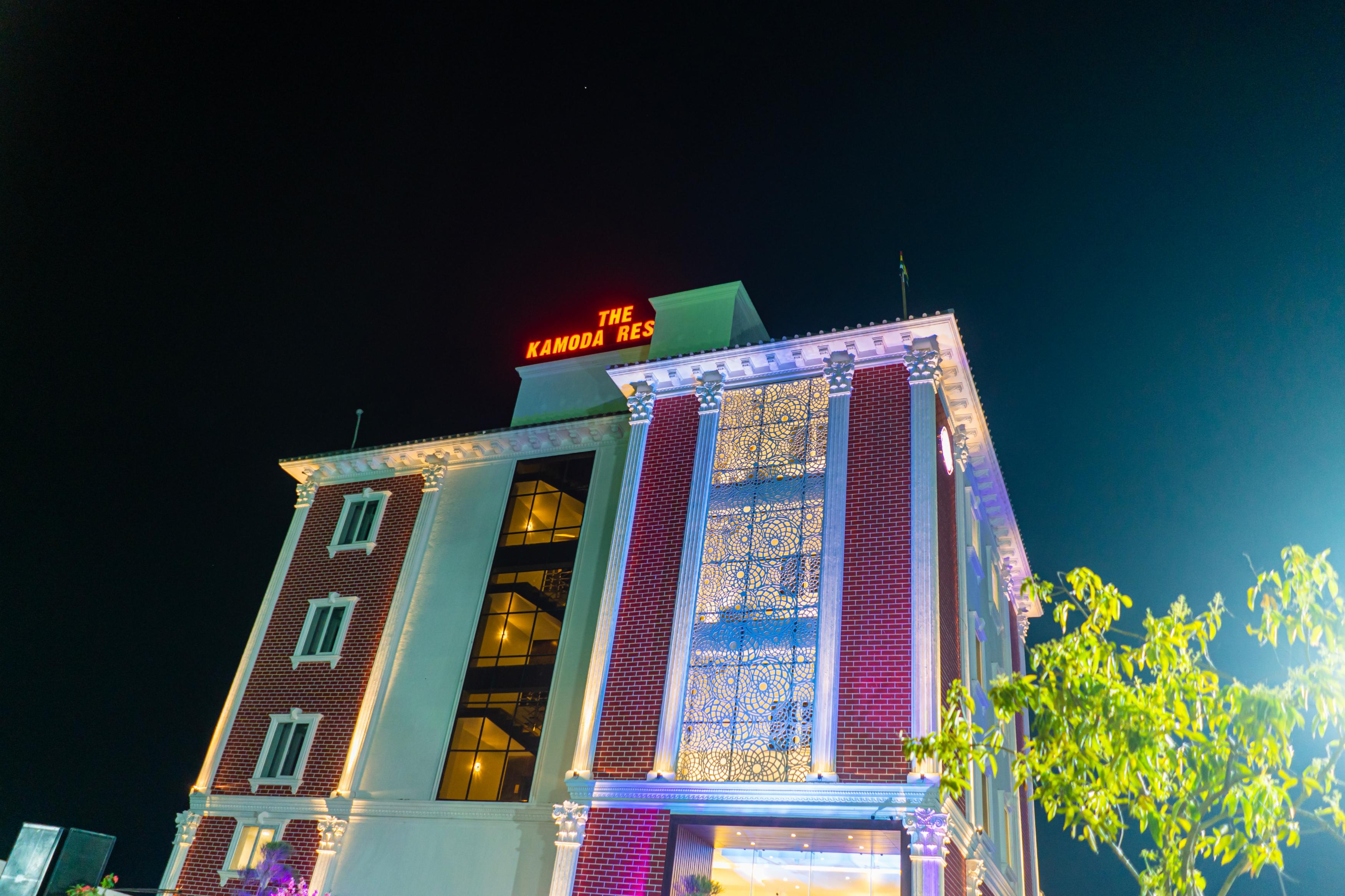 The Kamoda Resort - Tap to explore photos