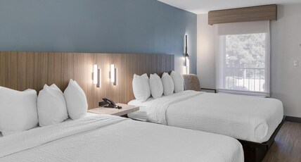 Best Western Of Walterboro Room Type - 2 Queen Beds, Non-Smoking, Microwave And Refrigerator, Wi-Fi, Full Breakfast Best Western Of Walterboro Room Type - 2 Queen Beds, Non-Smoking, Microwave And Refrigerator, Wi-Fi, Full Breakfast