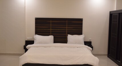 SBM2 Guest House Room Type - Deluxe Room