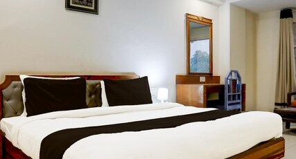 Super Townhouse Padav Square Gwalior Formerly Hotel Shelter Room Type - Classic
