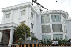 Hotel Wyte Portico