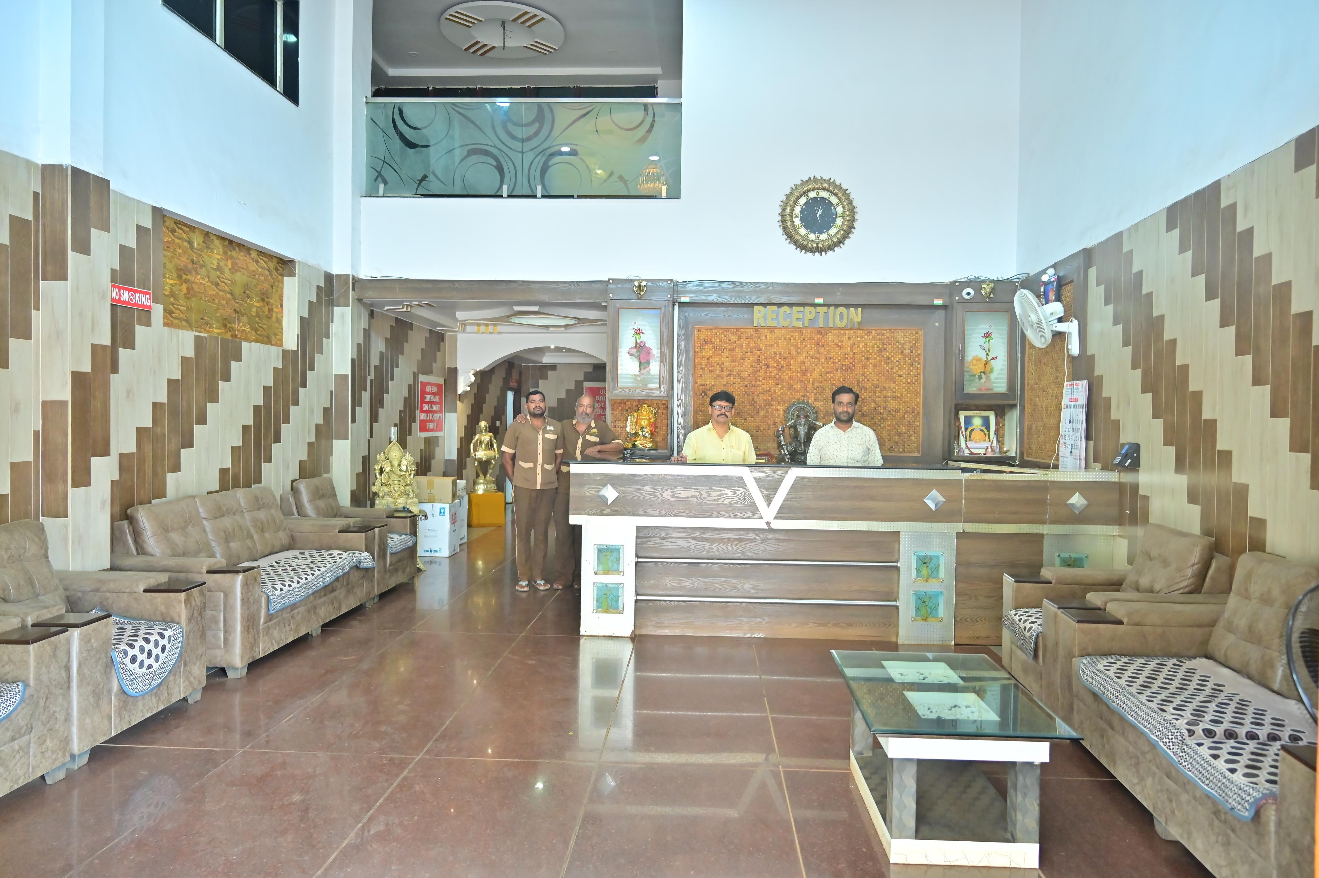 HOTEL MAYURA BOARDING AND LODGING