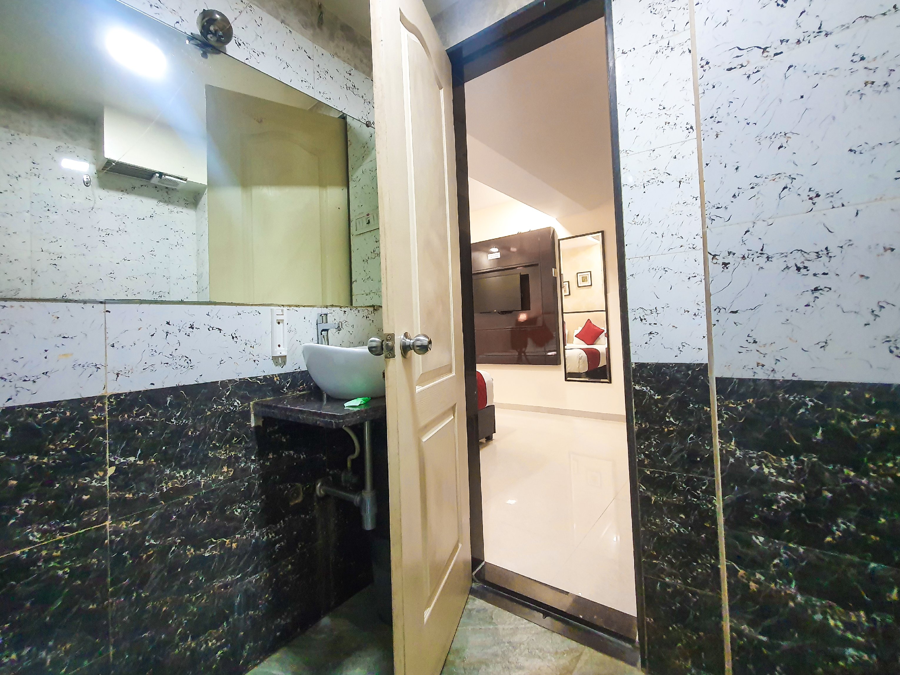 Hotel Laaiba Residency - Tap to explore photos