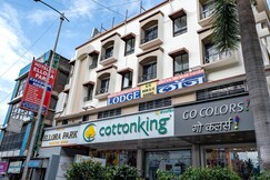 HOTEL ELLORA PARK