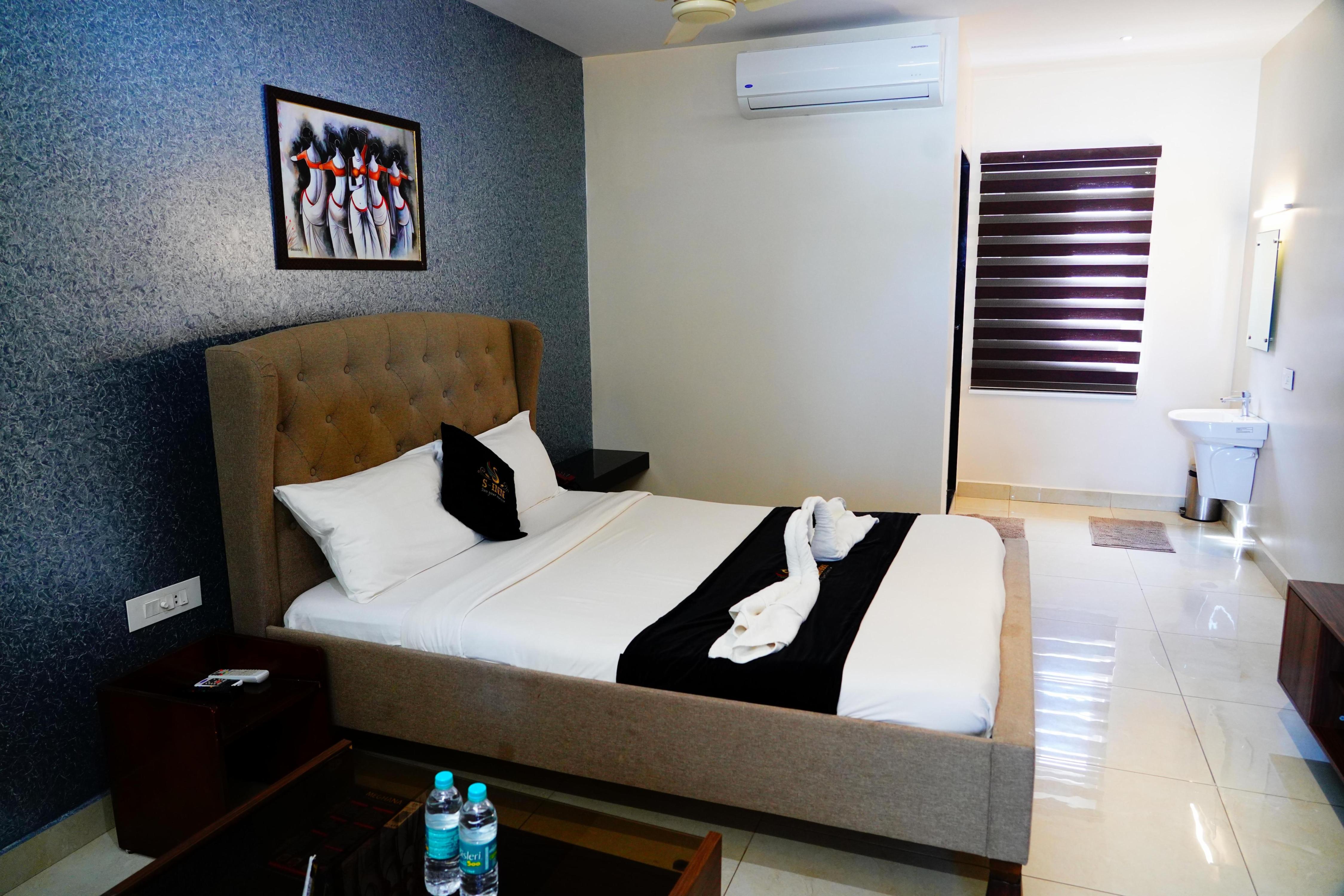 Hotel  S-INN Room Type - Standard Room