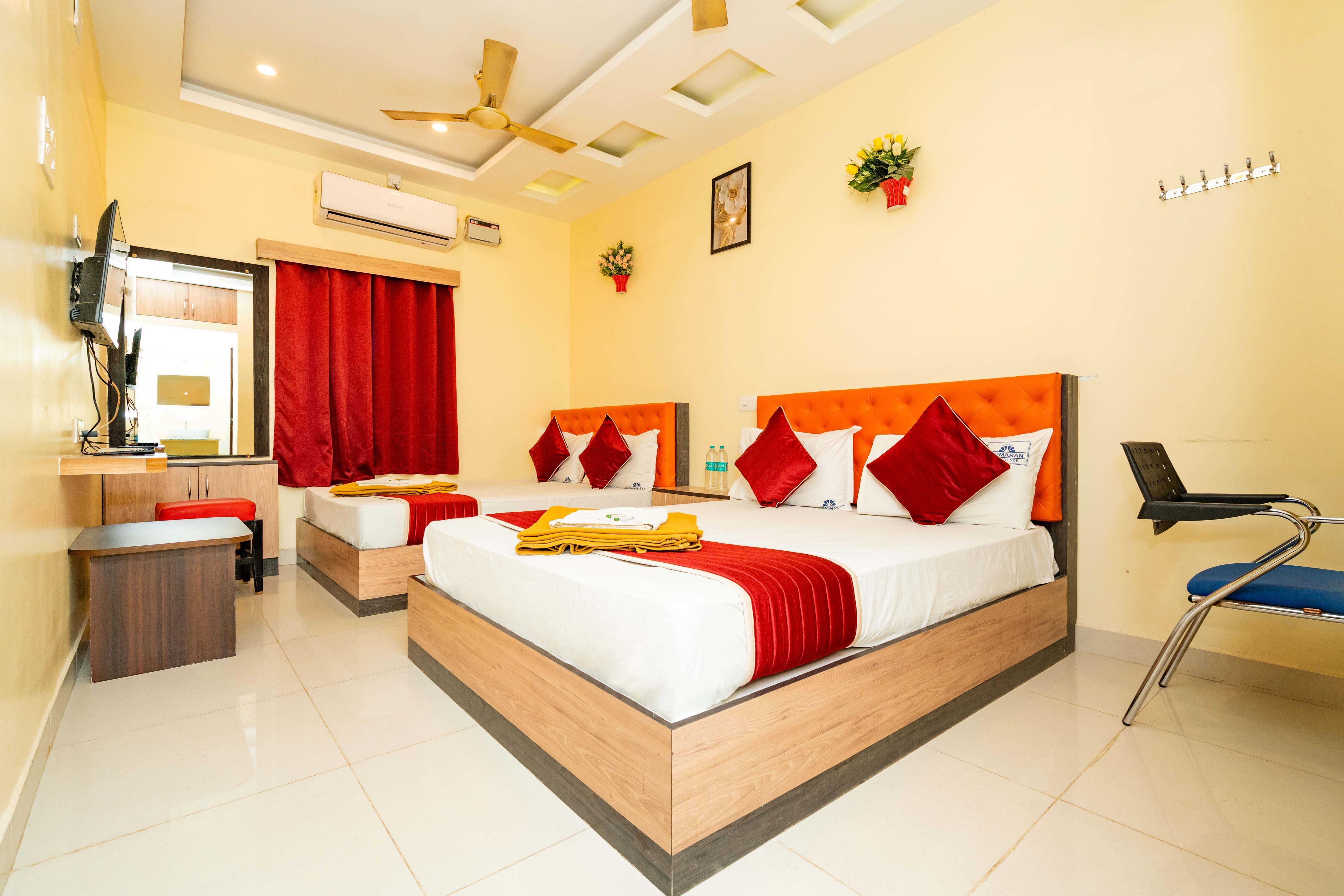 SREE KUMARAN RESIDENCE - Tap to explore photos