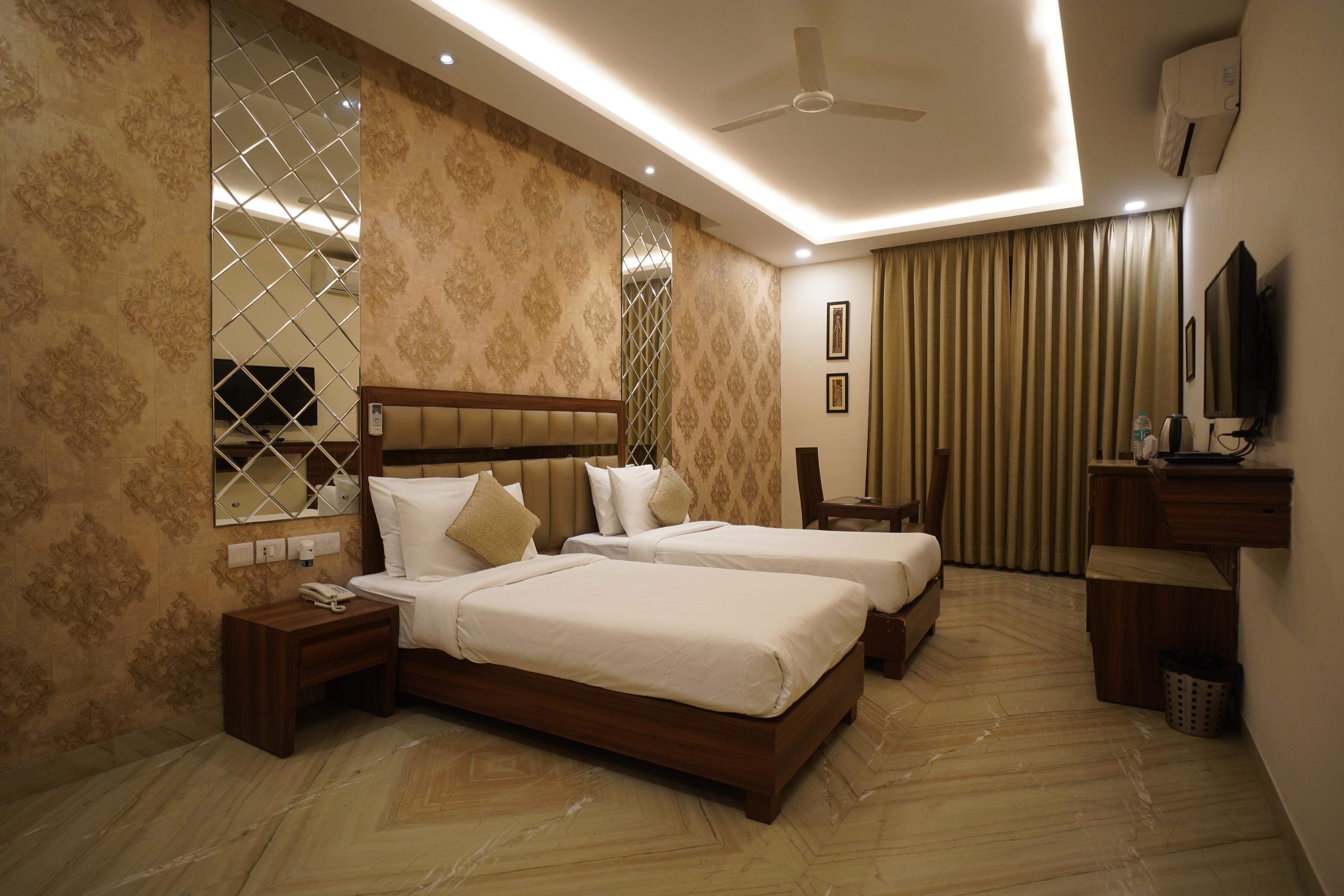 Royal Residence Premier - Cyber Hub Room Type - Deluxe Twin Room Royal Residence Premier - Cyber Hub Room Type - Deluxe Twin Room