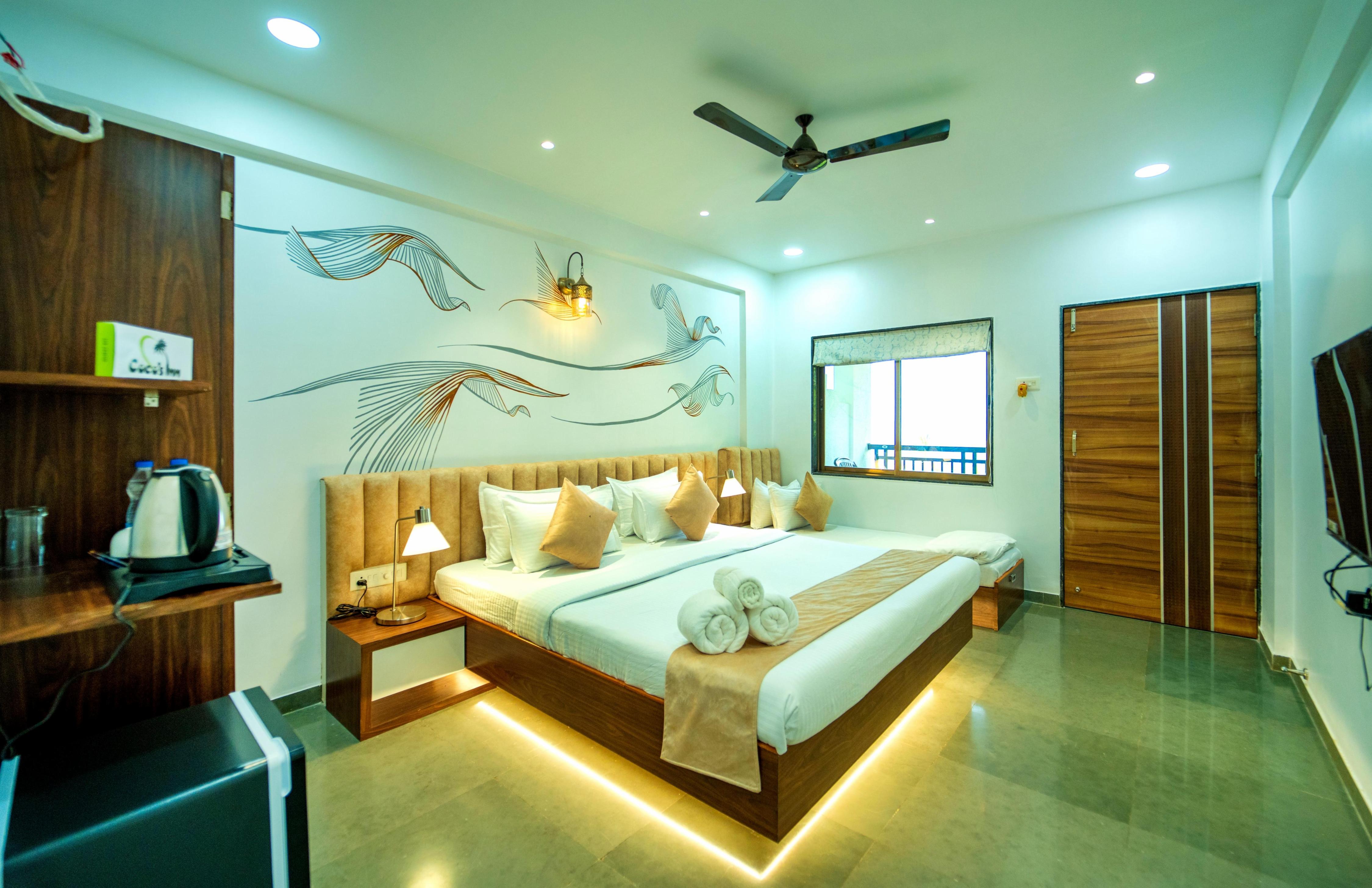 Cocos Inn Resort - Tap to explore photos