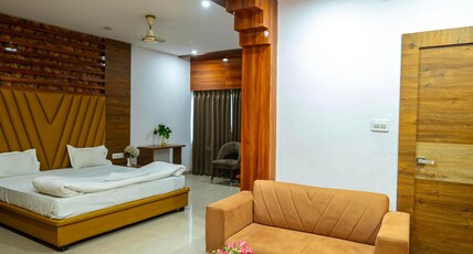Hotel The Royal Buddha Room Type - Suite Room