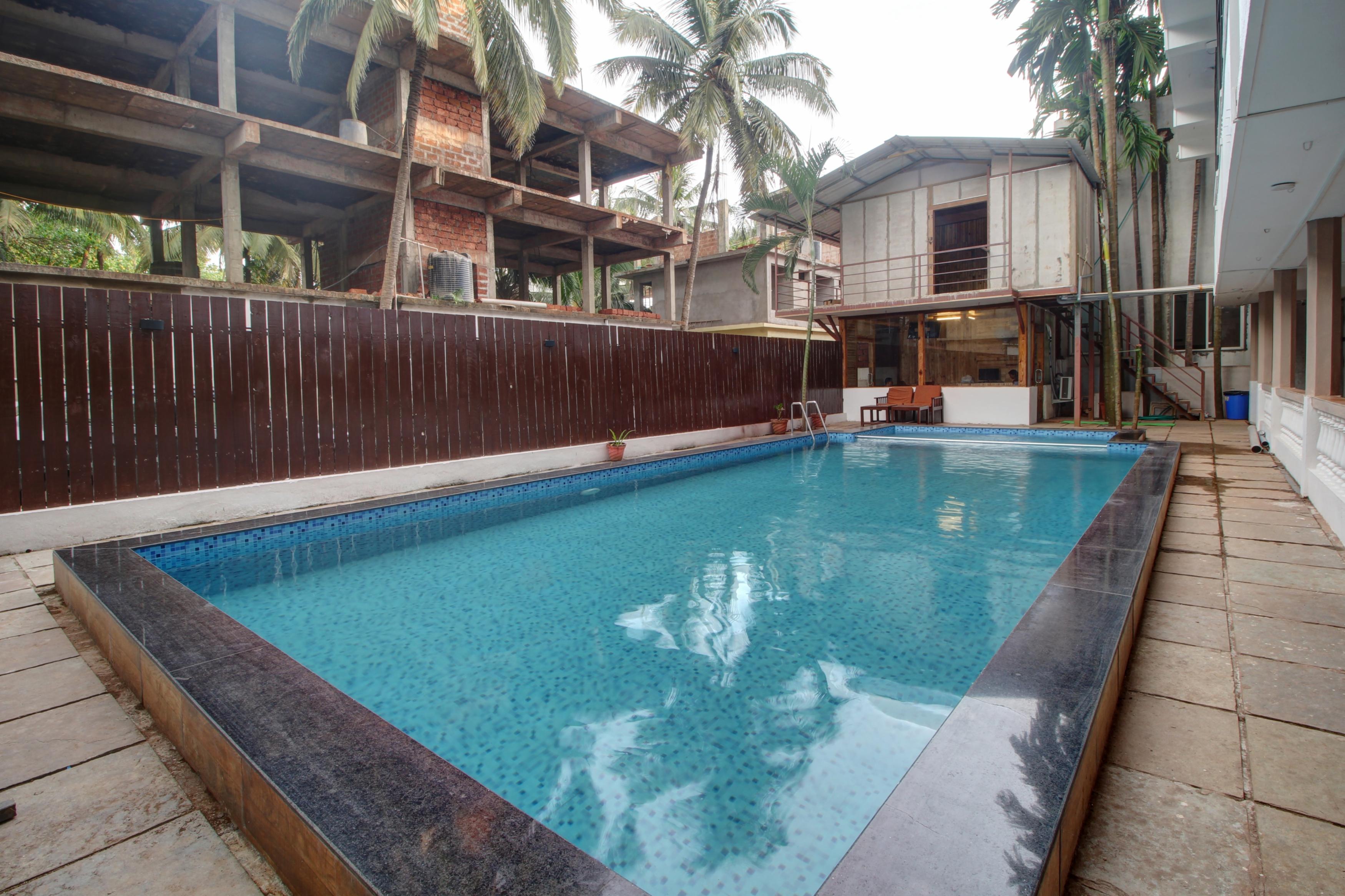 Hotel Pleasure Inn near Turtle Beach- Morjim - Tap to explore photos
