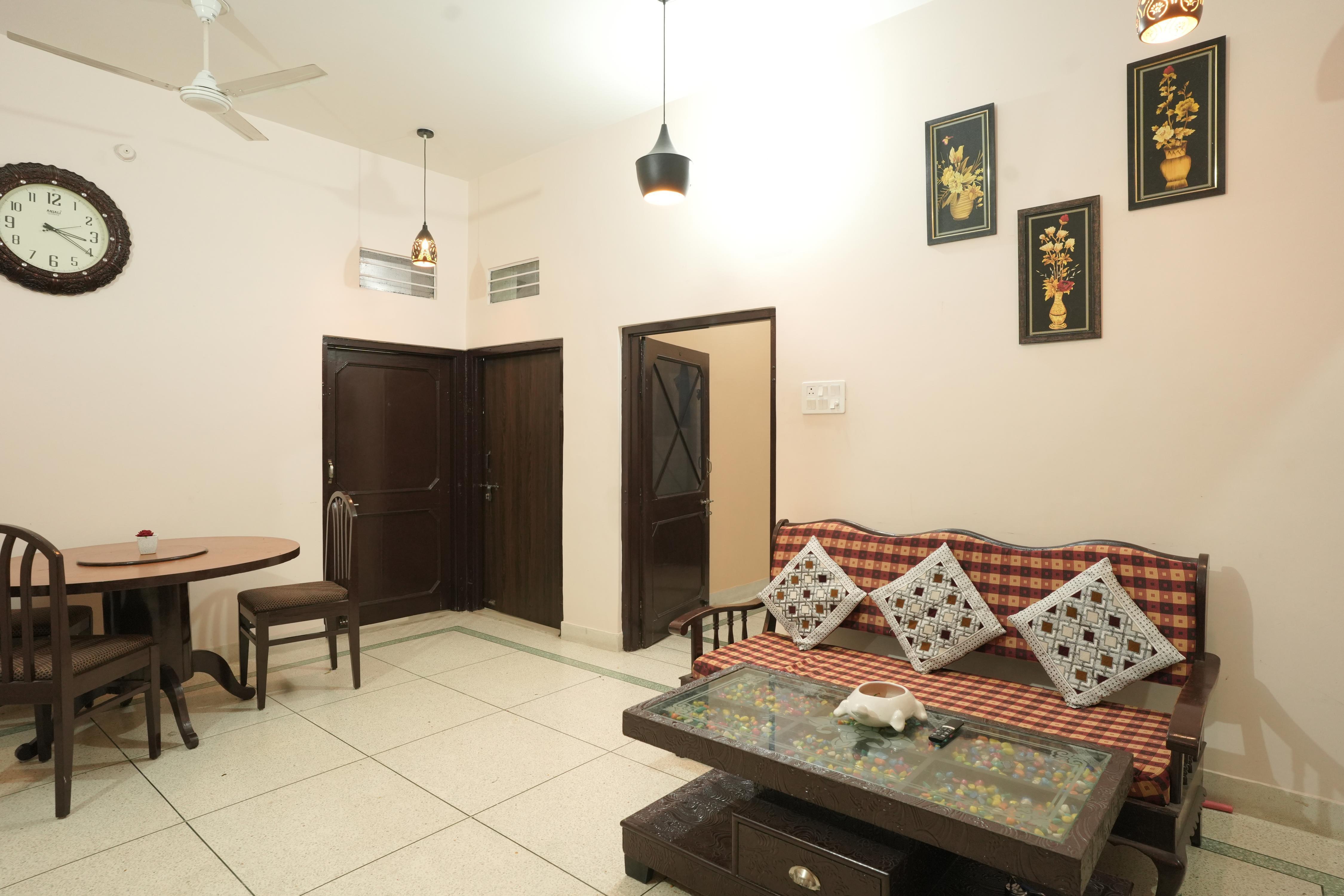 Homely Villa near Triton Mall | Family & Group Stay - Tap to explore photos