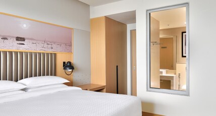 Courtyard by Marriott Kochi Infopark Room Type - Executive King Room
