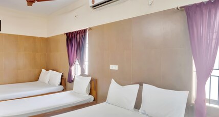Vasavi Cottage Room Type - Deluxe Five Bedroom AC Vasavi Cottage Room Type - Deluxe Five Bedroom AC
