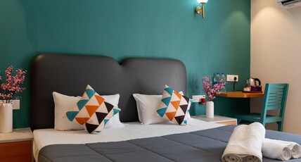 Joey's Hostel Agra | Dorms & Private Rooms Room Type - AC Honeymoon suite With Taj Mahal view (Block-C)