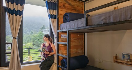 Shalom Backpackers Mcleodganj | Rooms & Dorms Room Type - Female Dorm |1 bed in a 6 Standard bed Non-AC Dorm | Shared En-suite Bathroom
