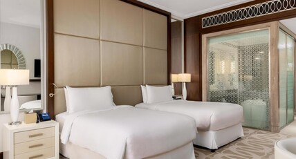 Hilton Dubai Al Habtoor City Room Type - Twin Guest Room