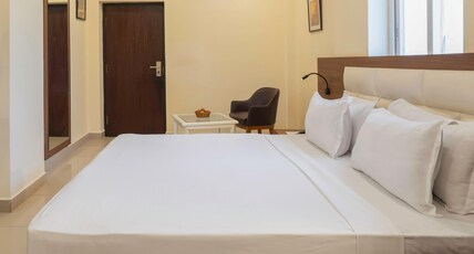 Hotel Clarks Inn, Bhowali (20 Mins from Neem Karoli Baba Ashram, Kainchi Dham) Room Type - Executive Room- No View