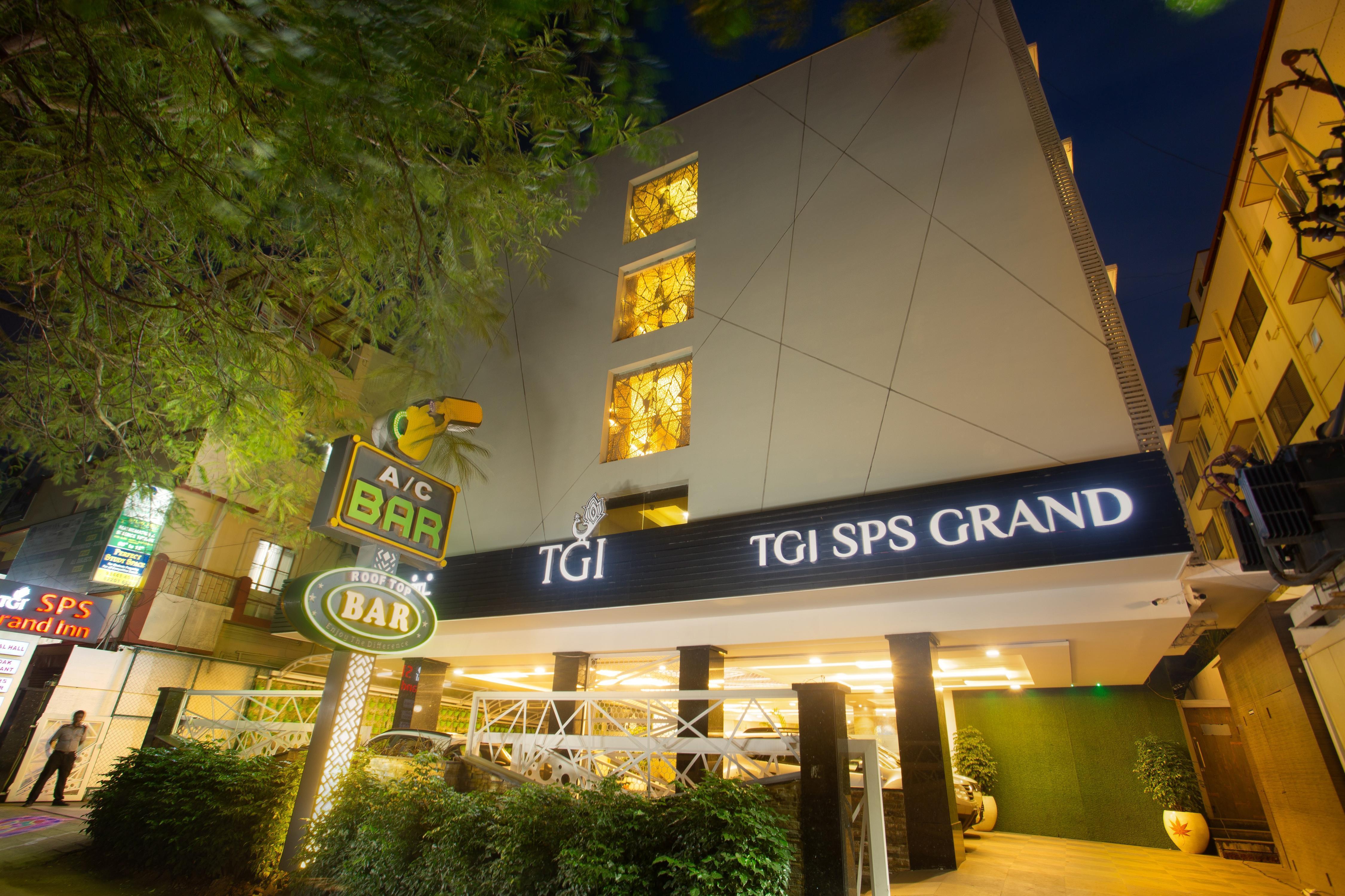 TGI SPS Grand - Tap to explore photos