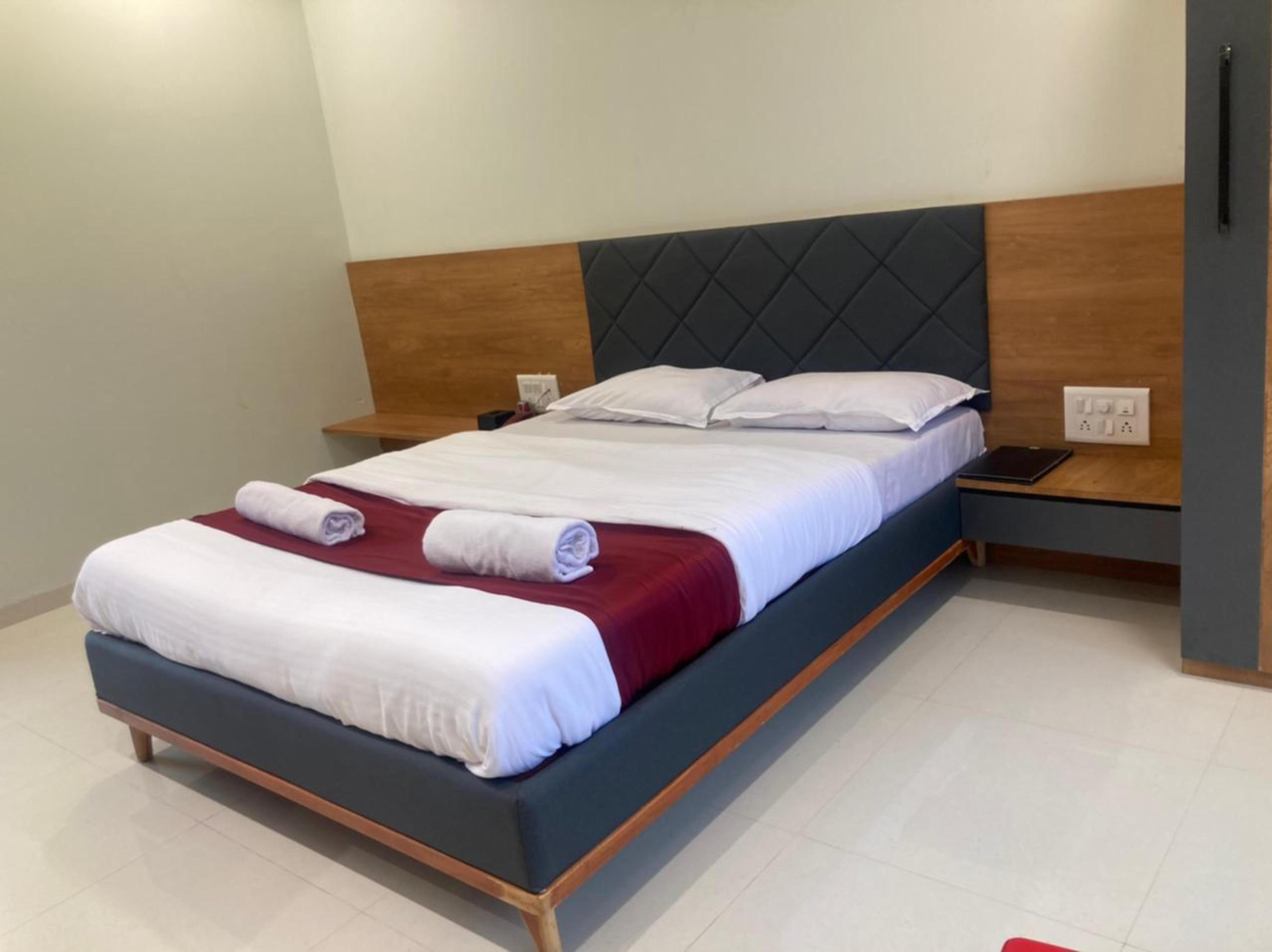 LOTUS RESORT Room Type - DELUXE AC DOUBLE ROOM