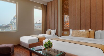 CSJS Inn Hotel Marketed by Kiwiana Room Type - Club Suite Room with Temple View CSJS Inn Hotel Marketed by Kiwiana Room Type - Club Suite Room with Temple View