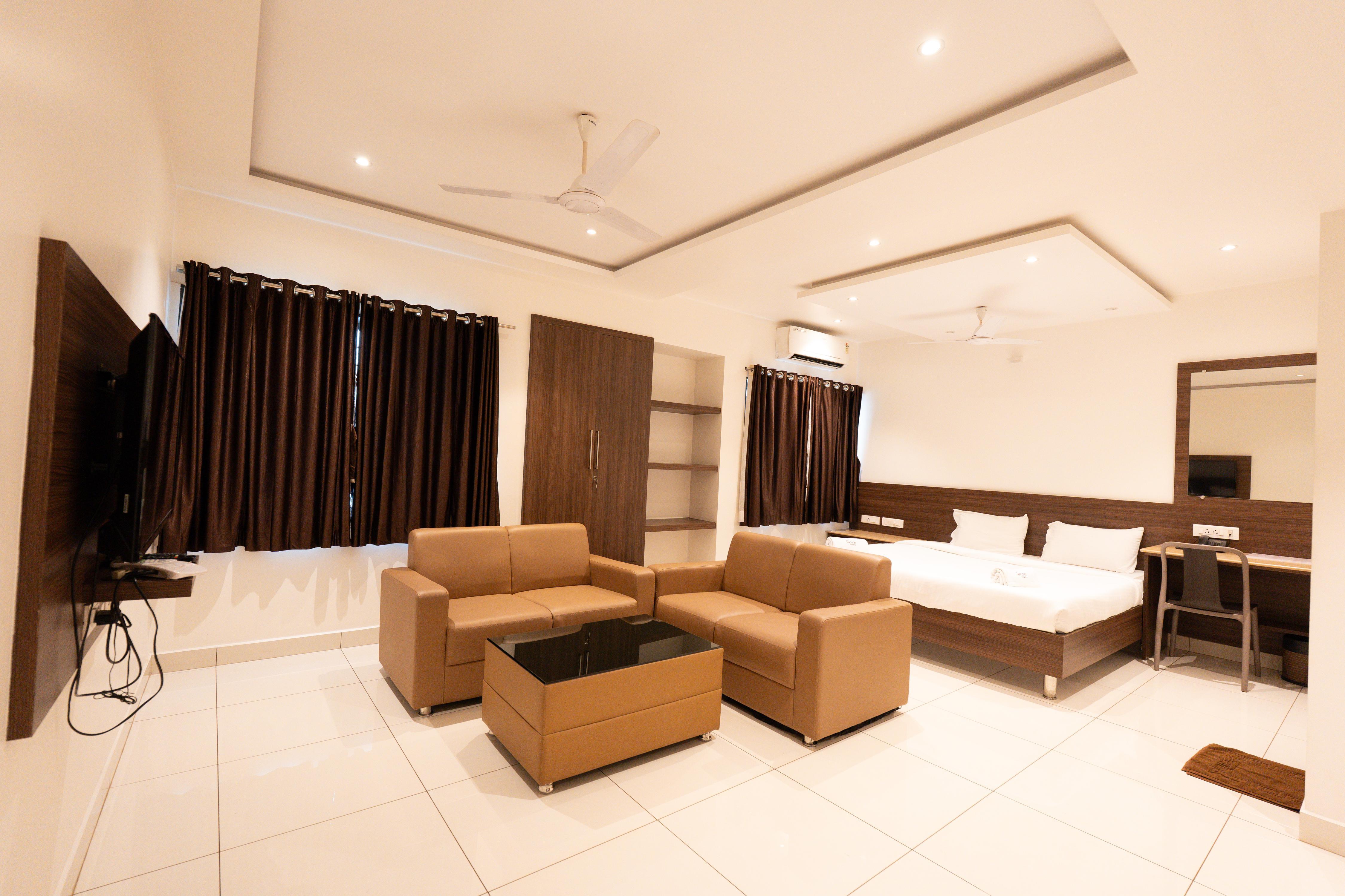 Hotel Karuna Residency Room Type - Suite Room
