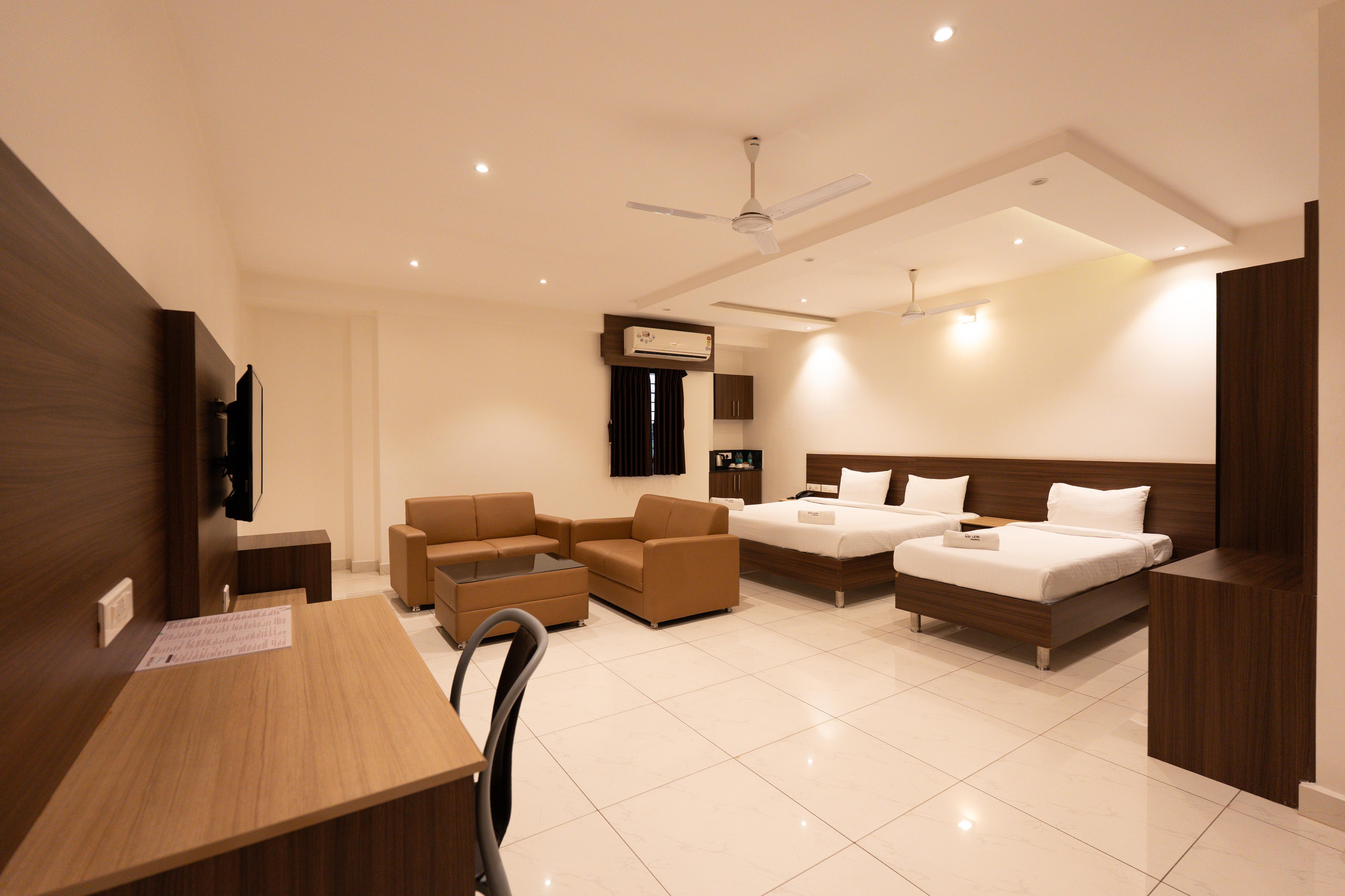 Hotel Karuna Residency Room Type - Luxury Suite