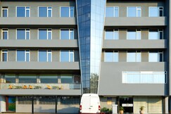 Kyriad Hotel Nashik by OTHPL