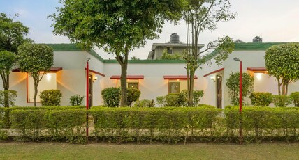 Corbett Holiday Forest Resort Room Type - Family Cottage Pool or Garden facing