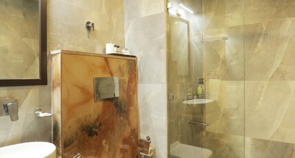Hotel ARK IGI AIRPORT Room Type - Classic Room Or Twin Bed Room with Free WI-FI