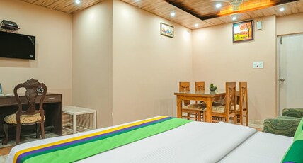 Pinjore Holiday Home Room Type - Deluxe Room