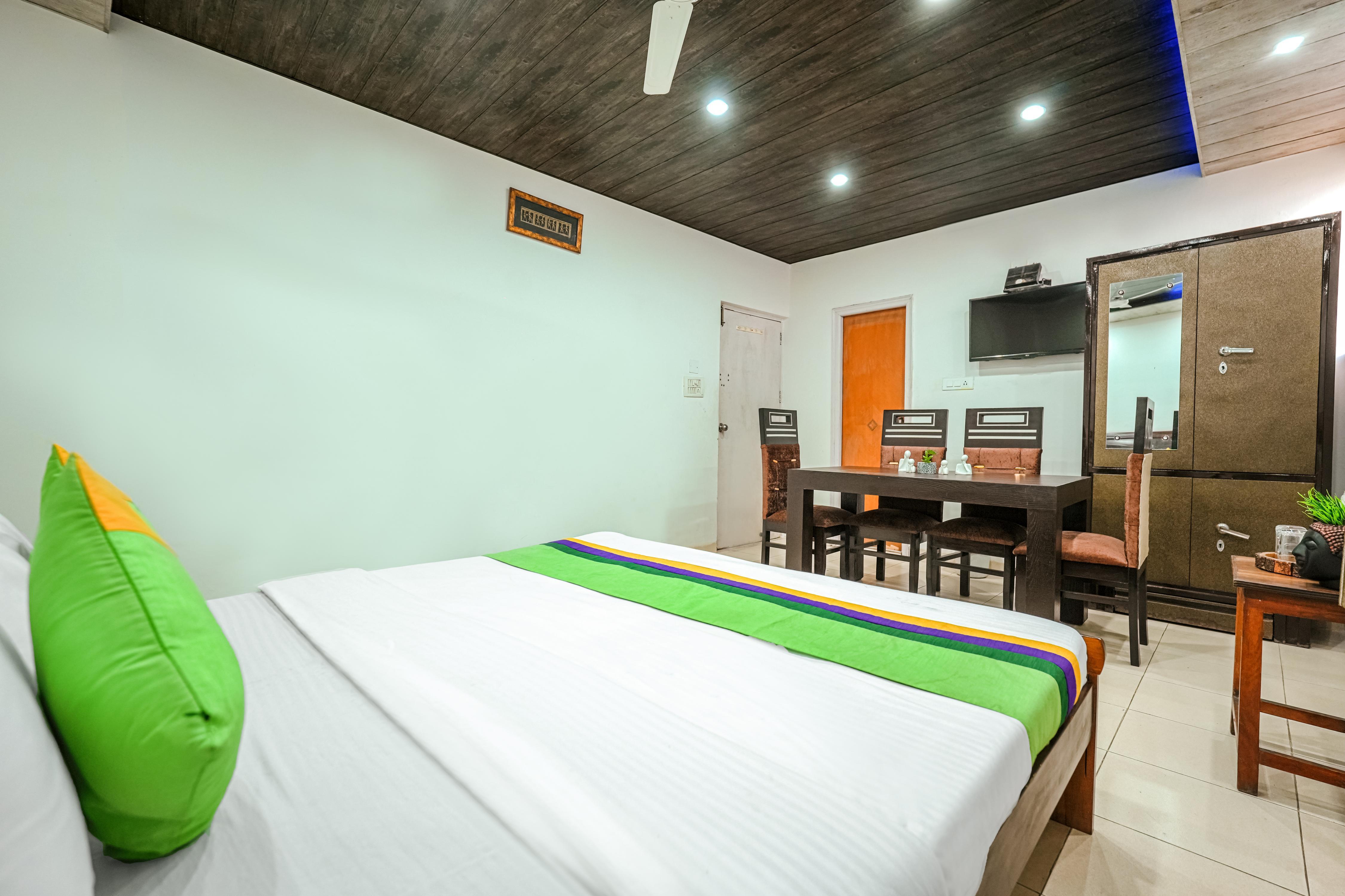 Pinjore Holiday Home - Tap to explore photos