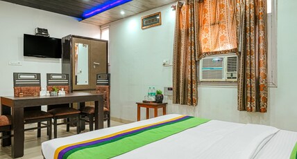 Pinjore Holiday Home Room Type - Premium Room