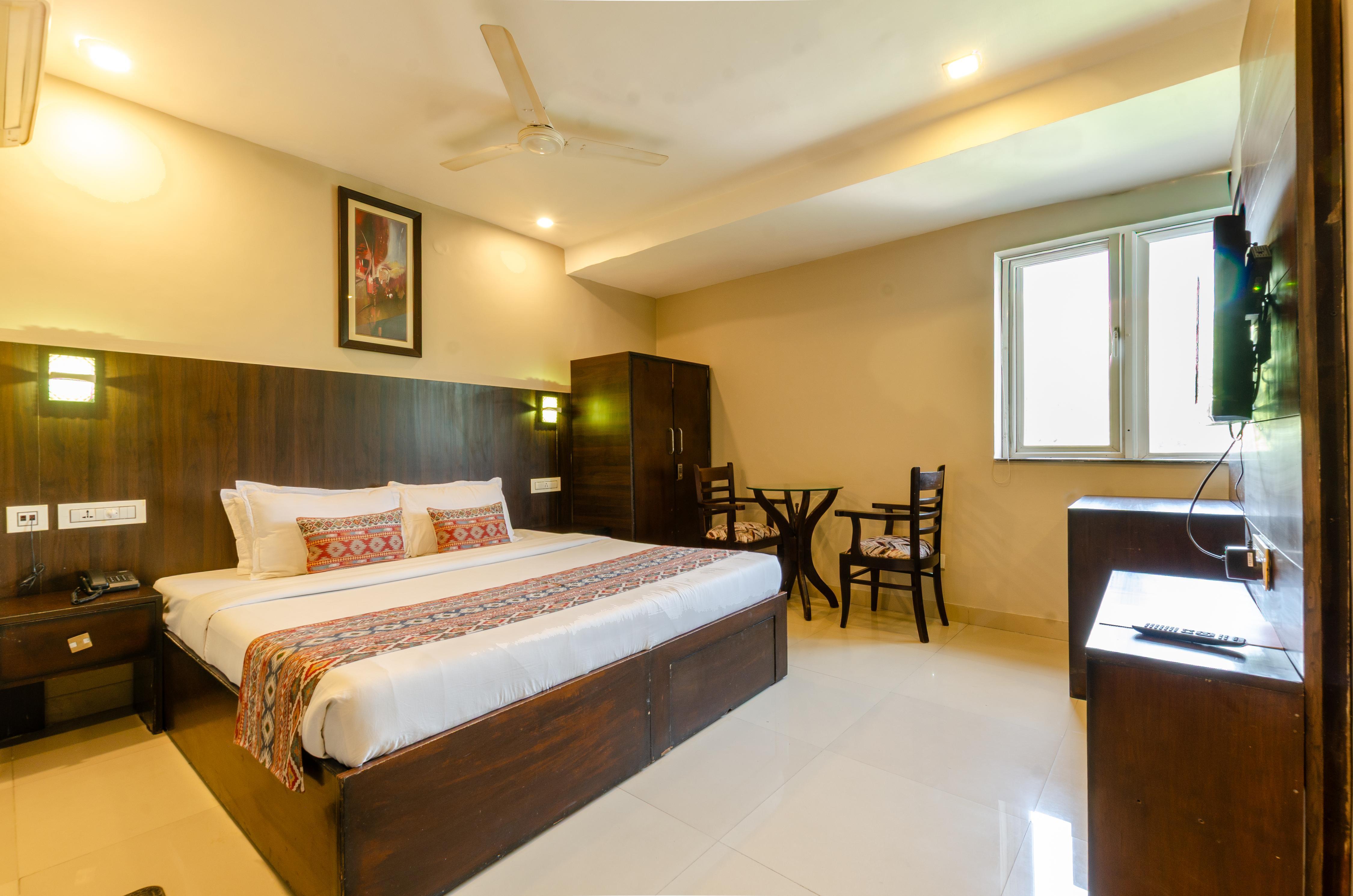 HOTEL JULLUNDUR 18 Room Type - Super Deluxe