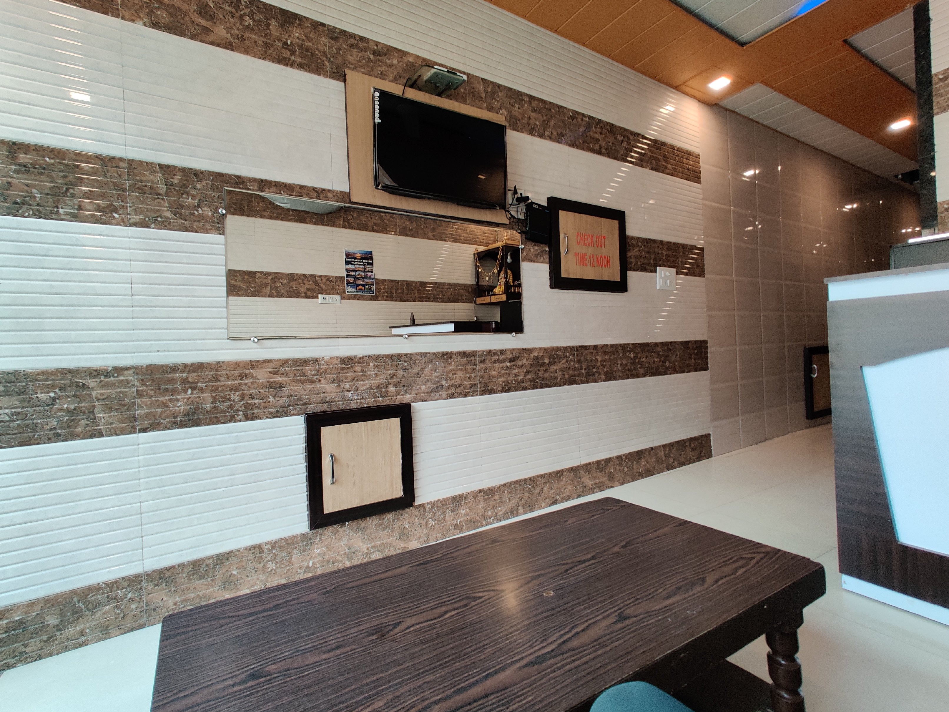 Vrinda Apartments | Rooms & Caretaker - Tap to explore photos
