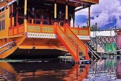 De Laila Houseboat by Sterling Holidays