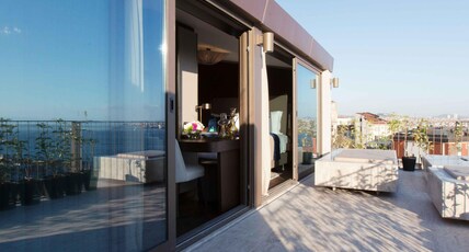 Noble22 Suites Room Type - TERRACE SUITE SEA VIEW