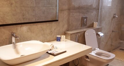 Sarovar Portico Somnath Room Type - Family Suite - 2 Double Beds